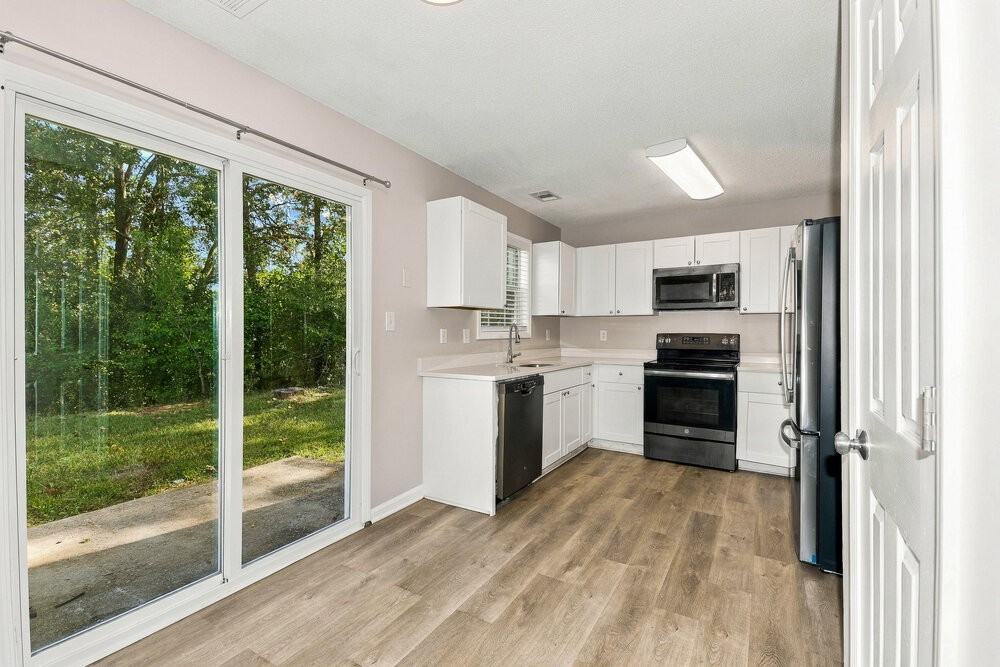 6612 Chestnut Oaks Rdg - Photo 7 of 17