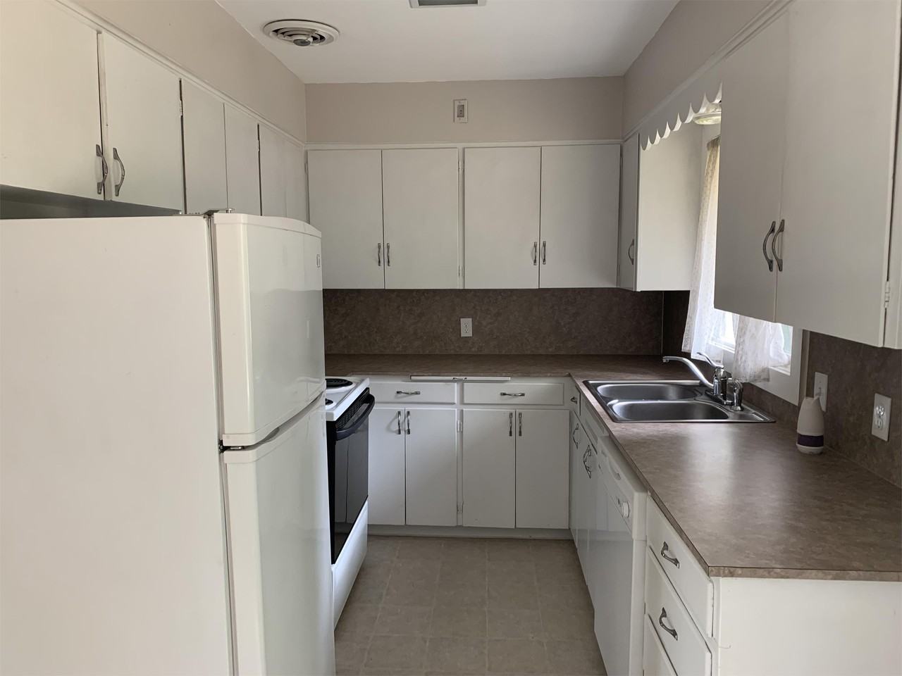 7555 Sw 83rd Ave #328 - Photo 2 of 10