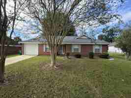 featured image of 105 Indianola Ct #1