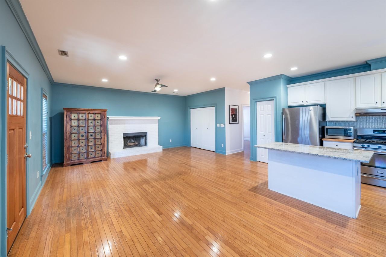120 Estoria St Se #1 - Photo 3 of 10