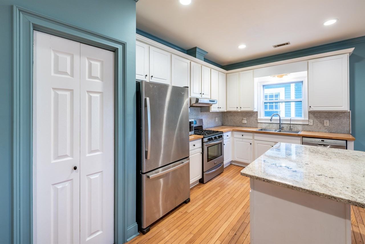 120 Estoria St Se #1 - Photo 4 of 10