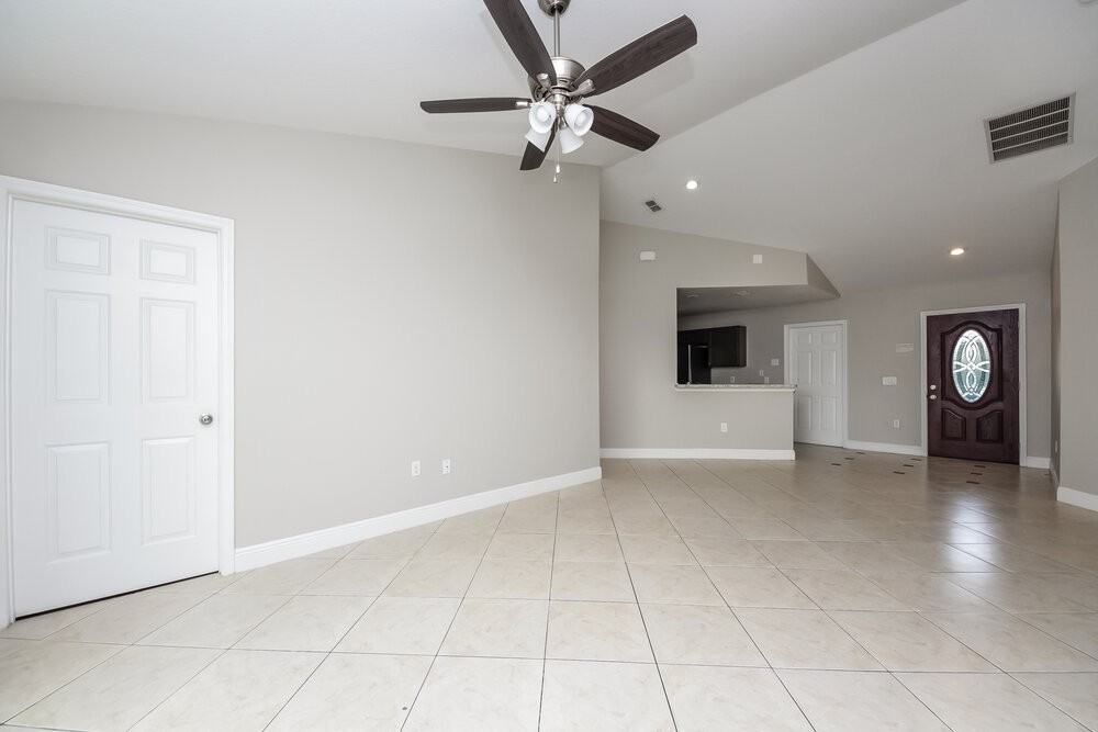 3347 Kaleigh Ct - Photo 3 of 14