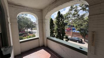 featured image of 127 South Aiken Avenue #4