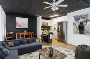 featured image of 446 Hoodridge Dr #1