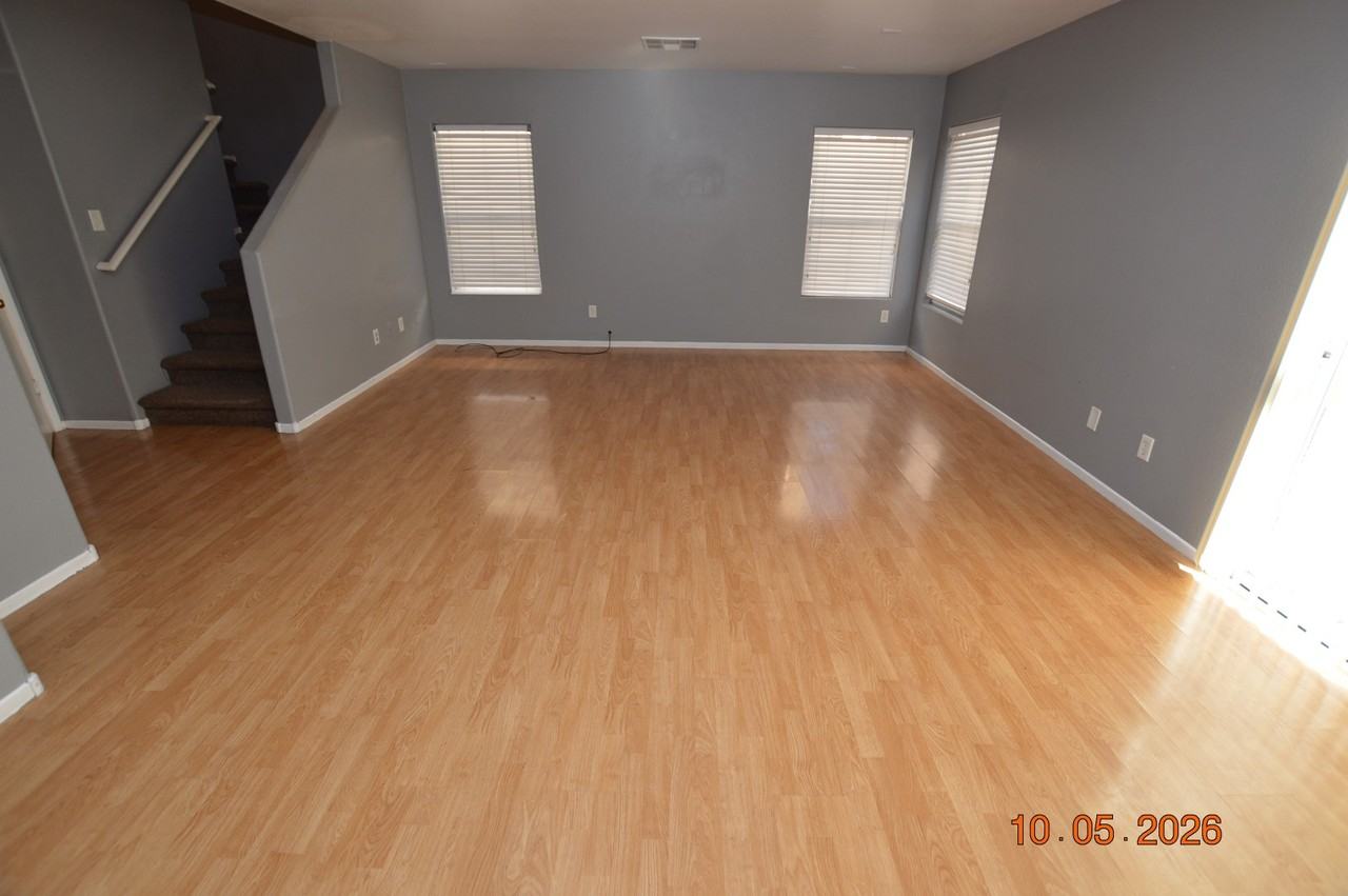 10268 Newfane Ct #1 - Photo 4 of 19