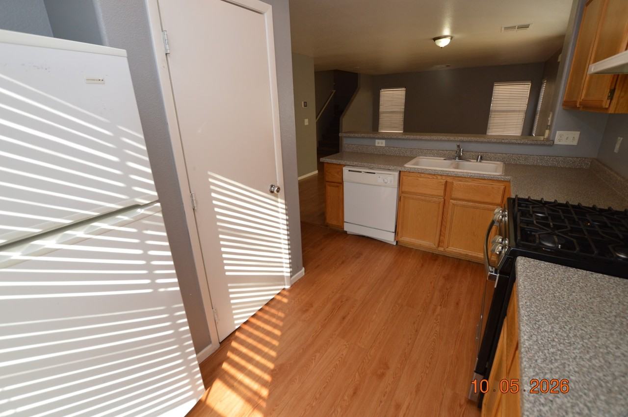 10268 Newfane Ct #1 - Photo 7 of 19