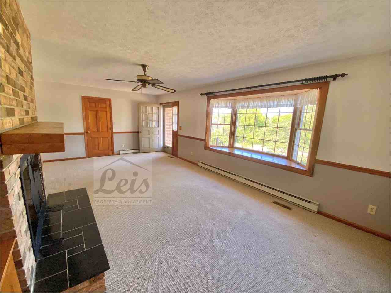 3520 Ditmer Rd #1 - Photo 3 of 21