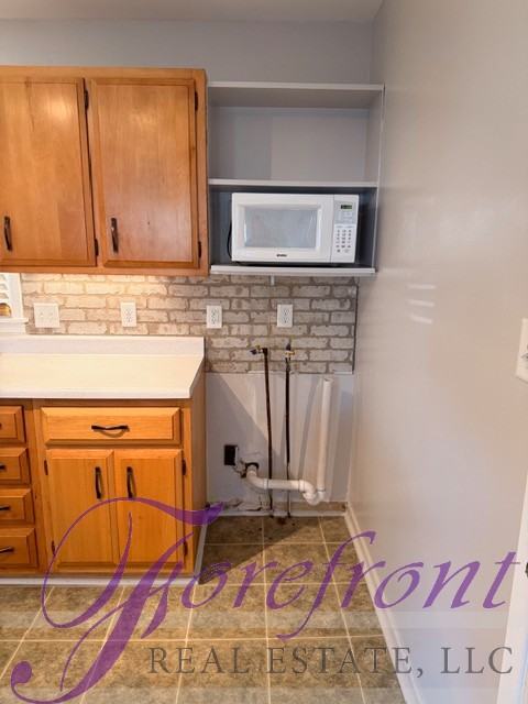 2818 Hanway Ave #1 - Photo 6 of 14