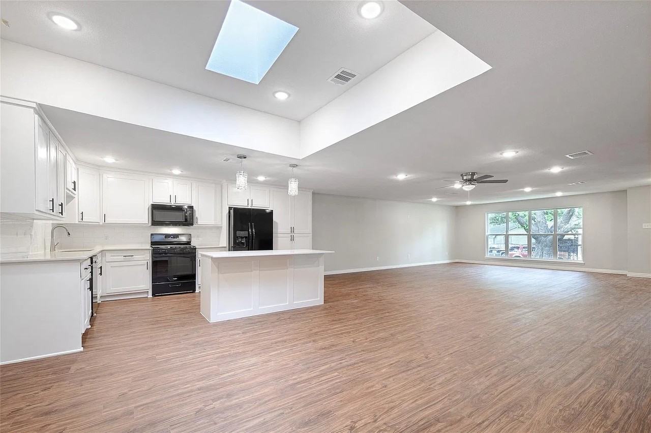 2639 Forest Grove Dr - Photo 4 of 8