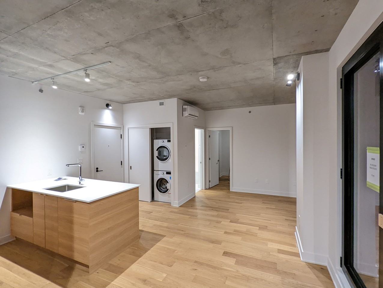2120 Rue Sainte-Catherine Est - Photo 4 of 15