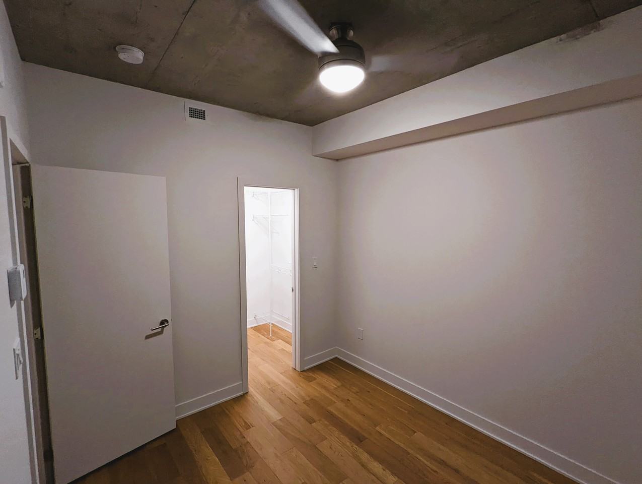 2120 Rue Sainte-Catherine Est - Photo 7 of 15