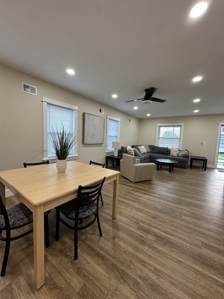 322 Susquehanna St #1 - Photo 6 of 28