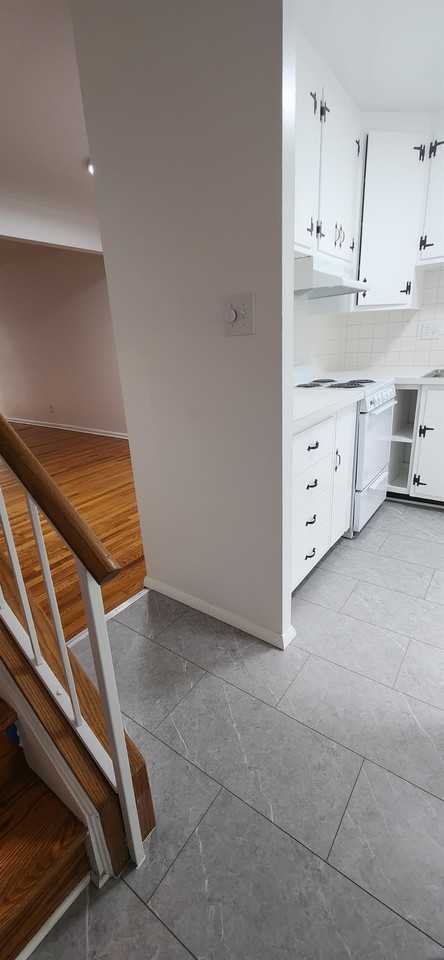 332 Fairmont Ave - Photo 3 of 50