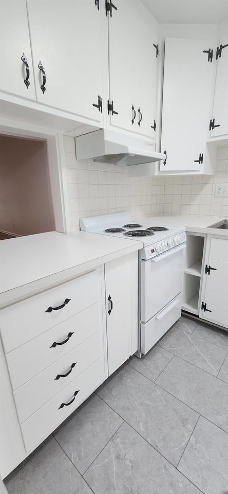 332 Fairmont Ave - Photo 6 of 50