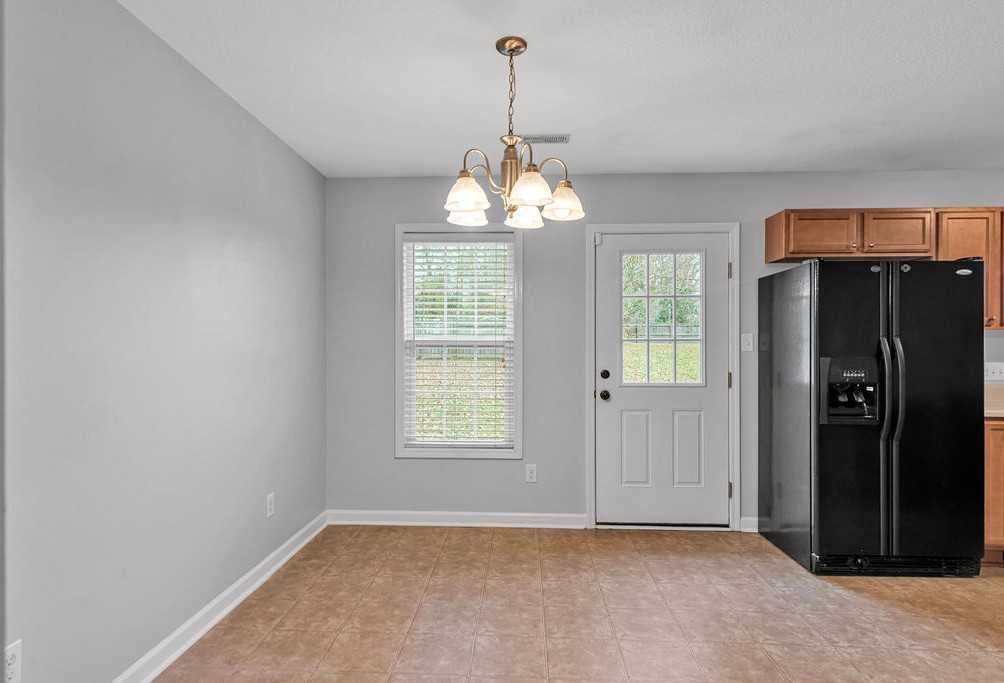 104 Elbert Way #1 - Photo 7 of 30