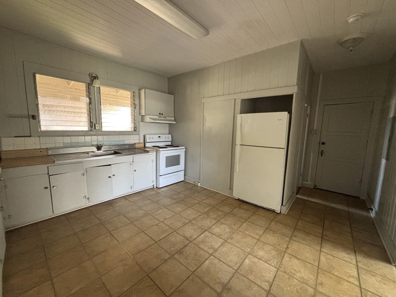 937 A Rd #1 - Photo 4 of 24
