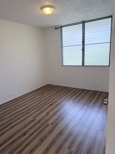 1653 Pensacola St #4 - Photo 5 of 16