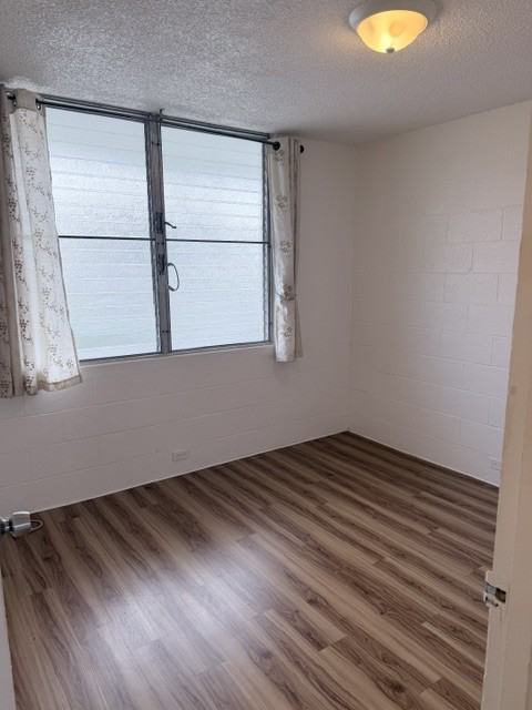 1653 Pensacola St #4 - Photo 7 of 16
