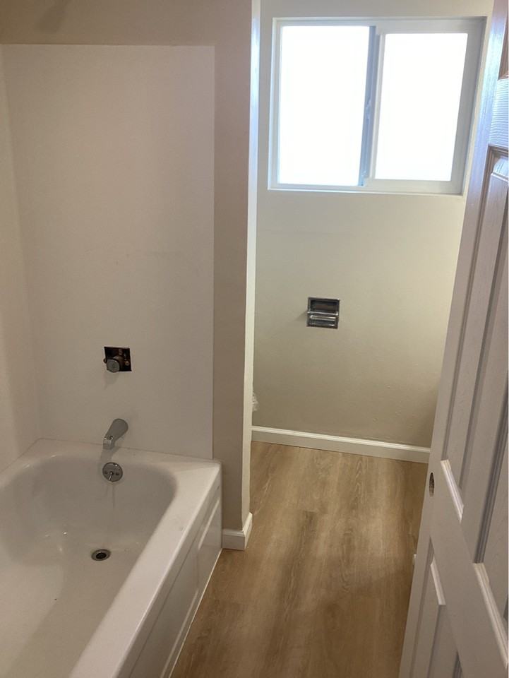 353 Ne 5th St #1 - Photo 6 of 12