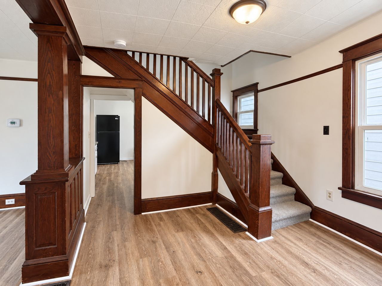 2943 N Old Trl - Photo 2 of 10