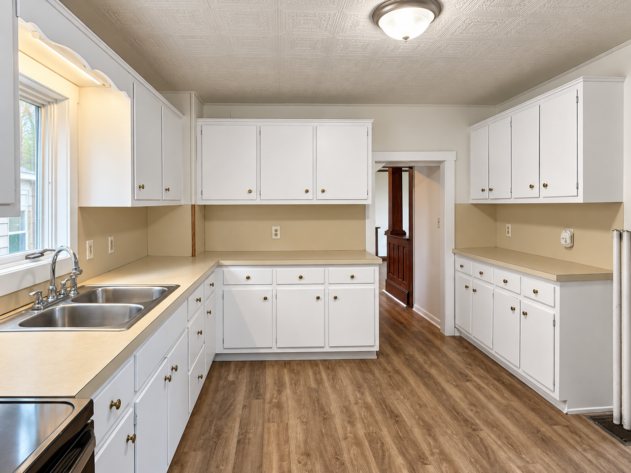 2943 N Old Trl - Photo 4 of 10