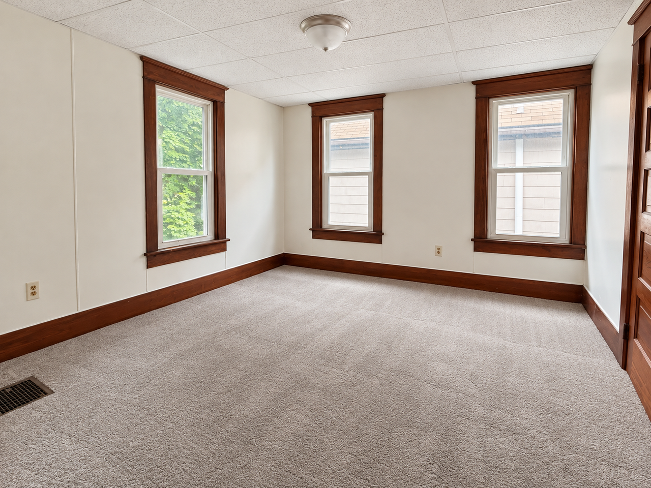 2943 N Old Trl - Photo 7 of 10
