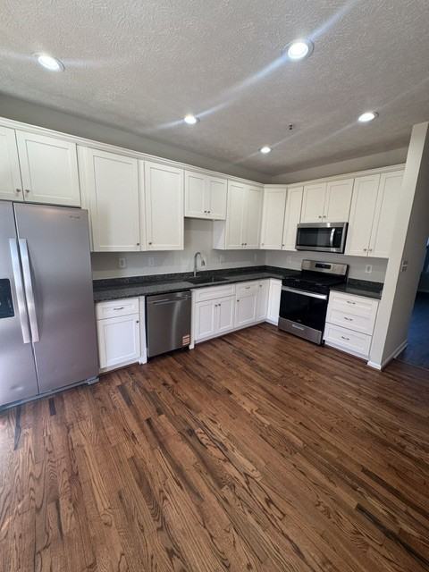842 Lowe Rd #1 - Photo 4 of 45