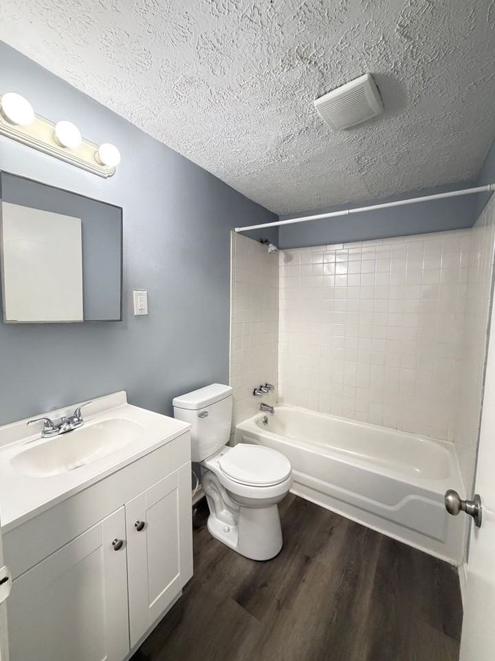 1524 S 4th St - Photo 4 of 31