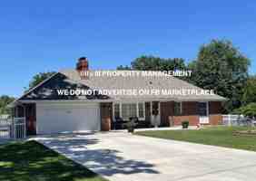 featured image of 24 Ne Normandy Ln #1