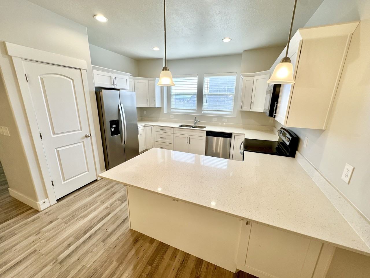 3628 W Canyon Falls Dr #1 - Photo 6 of 40