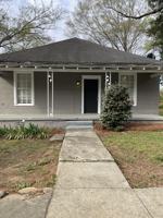 featured image of 1228 Troup St #1