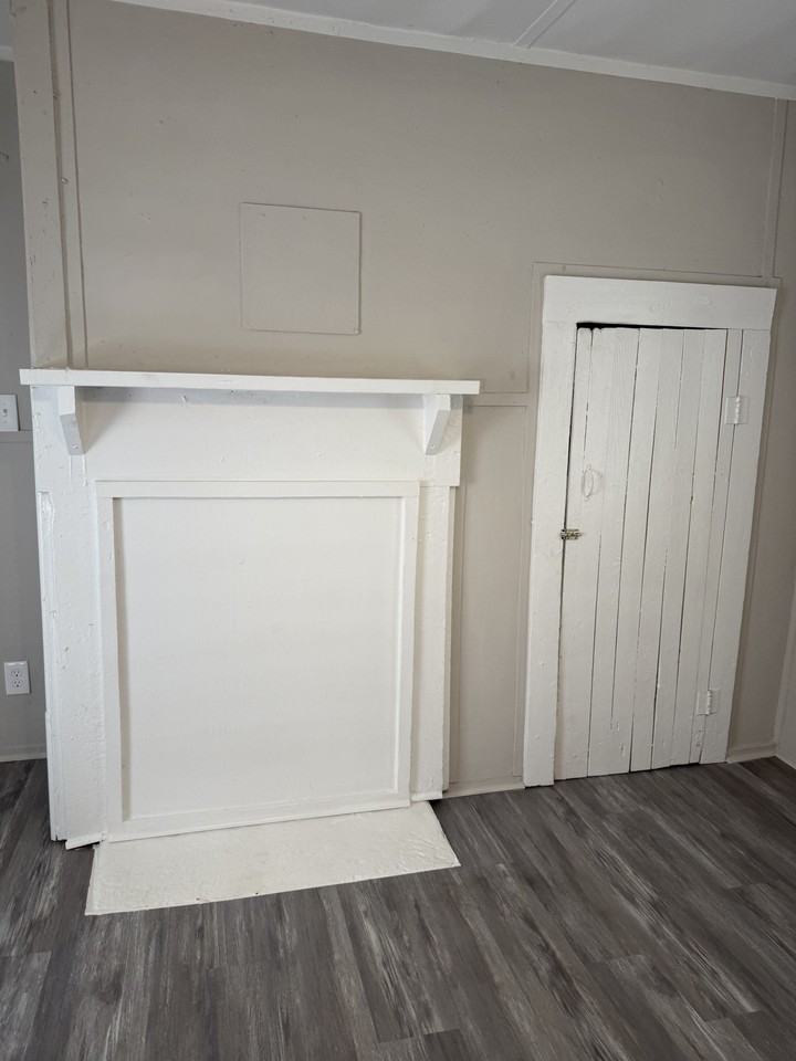 127 Foch St #1 - Photo 2 of 7