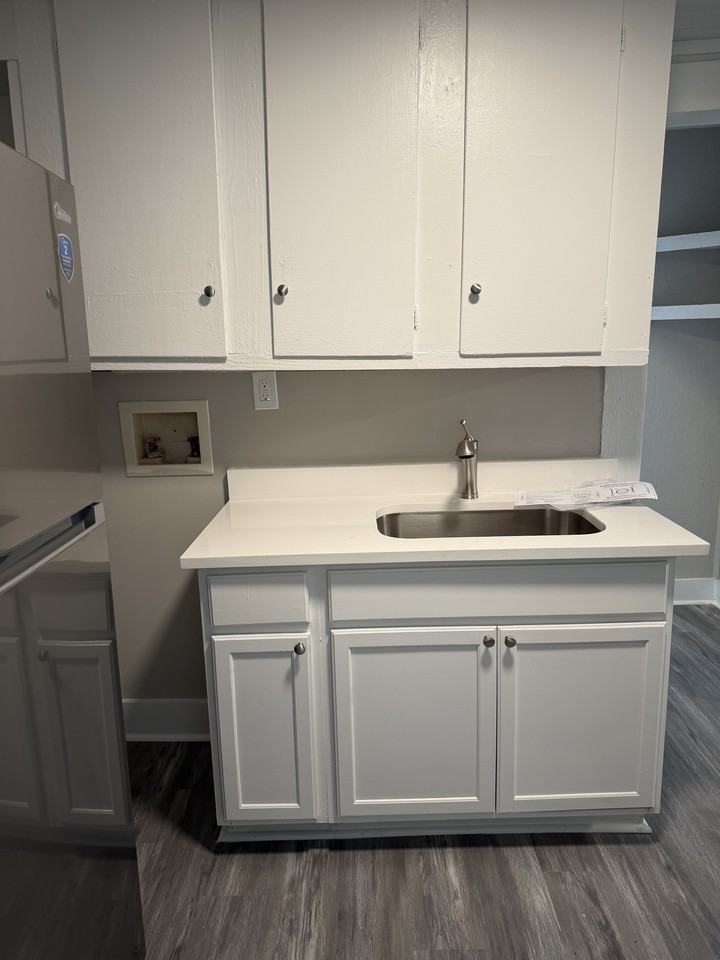 127 Foch St #1 - Photo 3 of 7