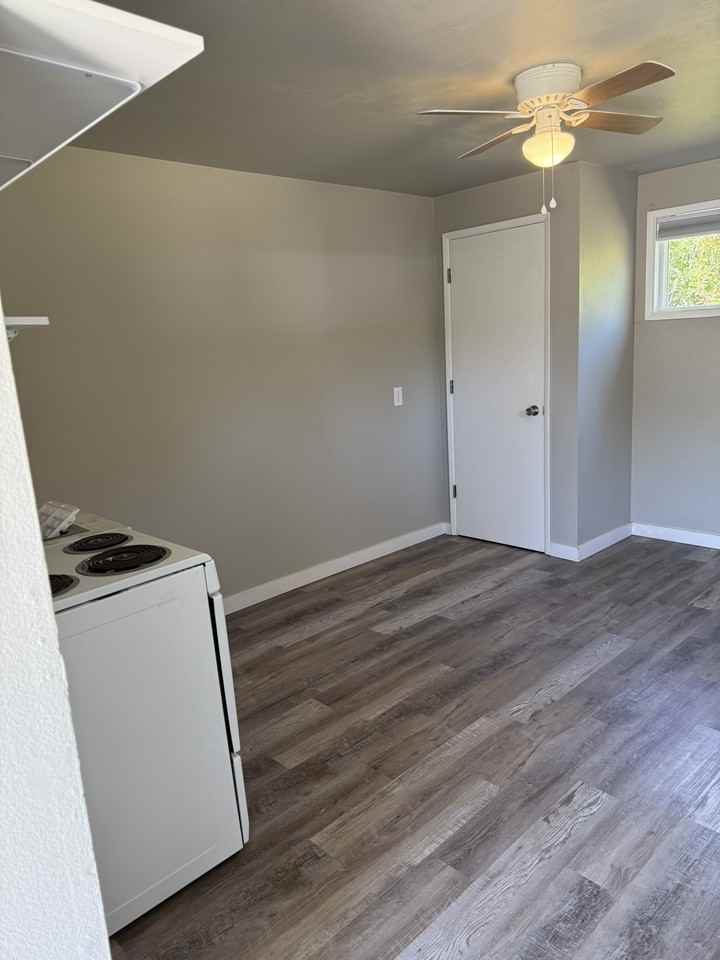 5000 Ne Stephens St #38 - Photo 3 of 6