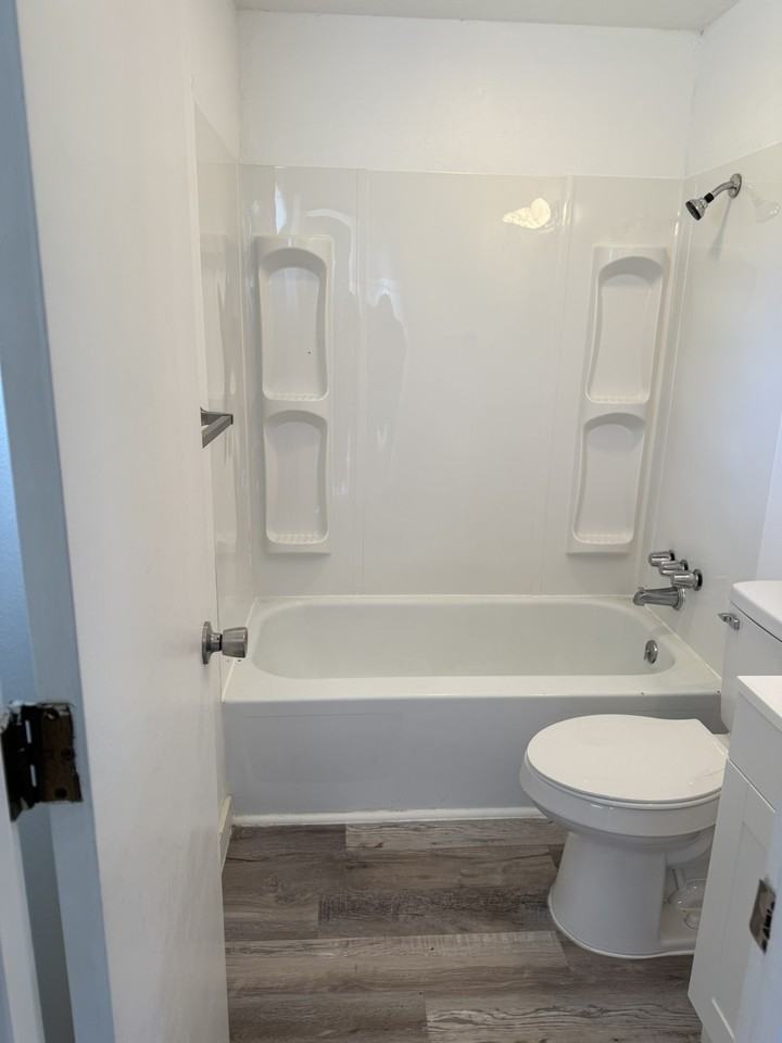5000 Ne Stephens St #38 - Photo 5 of 6