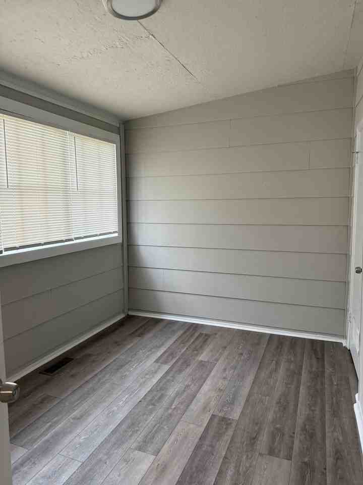 106 Jarboe St #1 - Photo 5 of 8