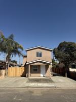 featured image of 1561 E Marion Way #101