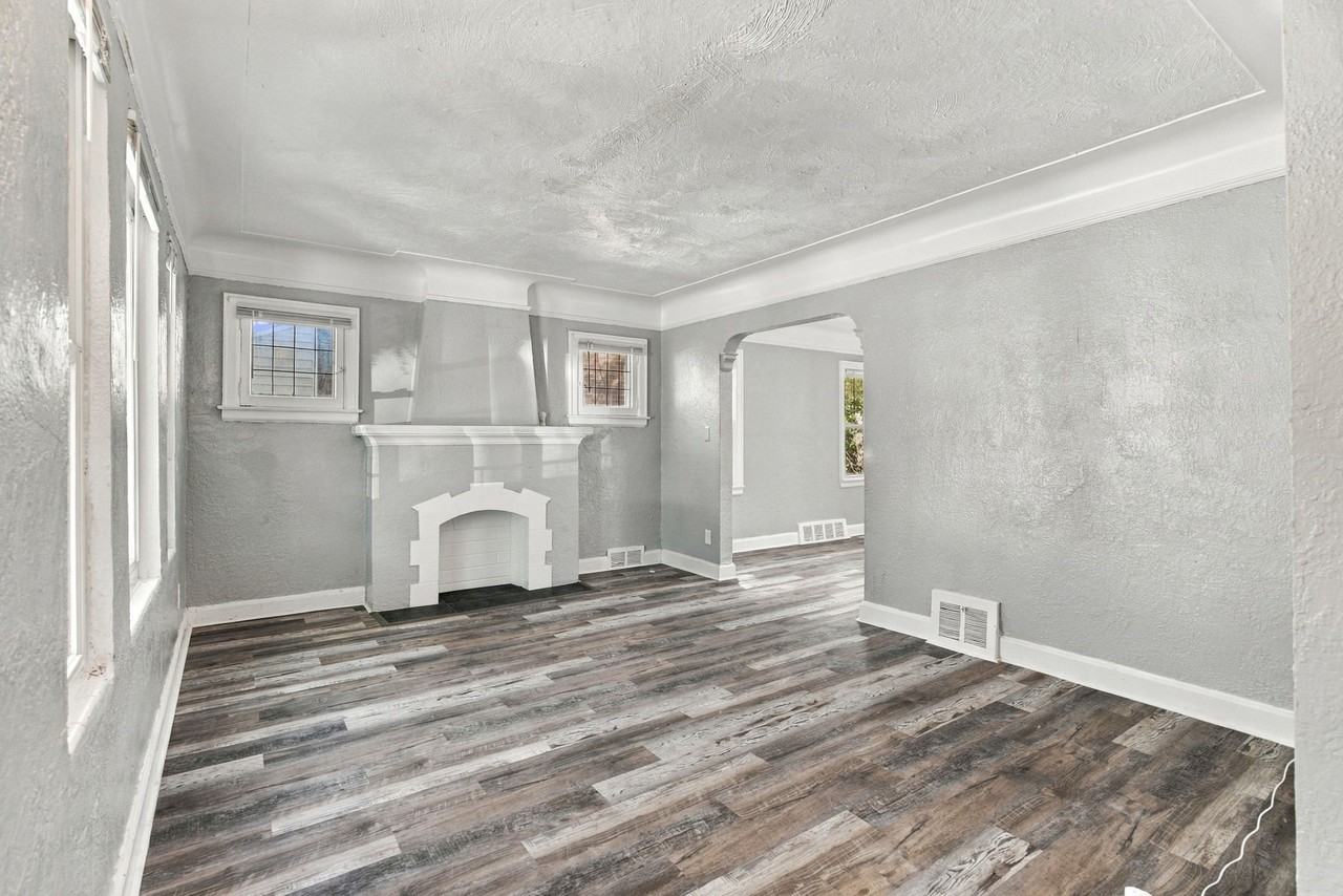 16634 Cruse St #1 - Photo 6 of 30