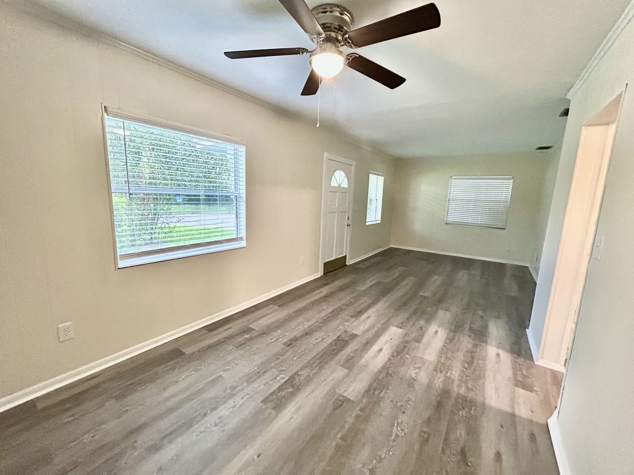4447 Shirley Ave #4447 - Photo 2 of 14