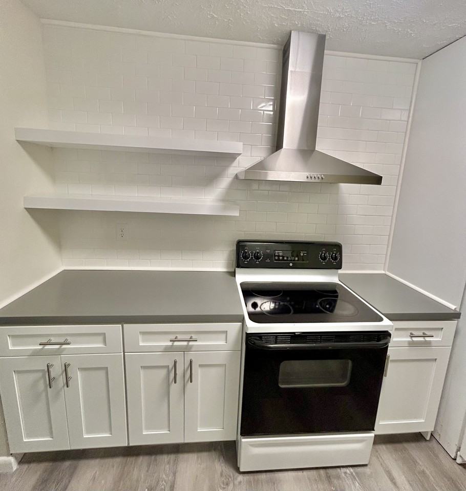 4447 Shirley Ave #4447 - Photo 4 of 14