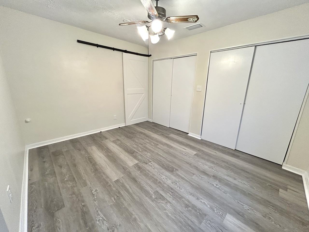 4447 Shirley Ave #4447 - Photo 5 of 14