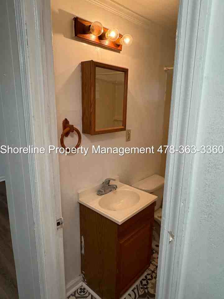 113 Mays Rd Se #1 - Photo 4 of 10