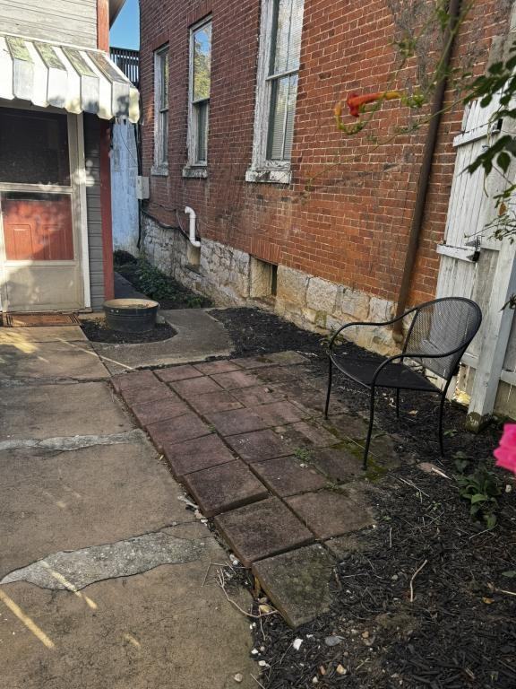109 S Main St - Photo 2 of 13