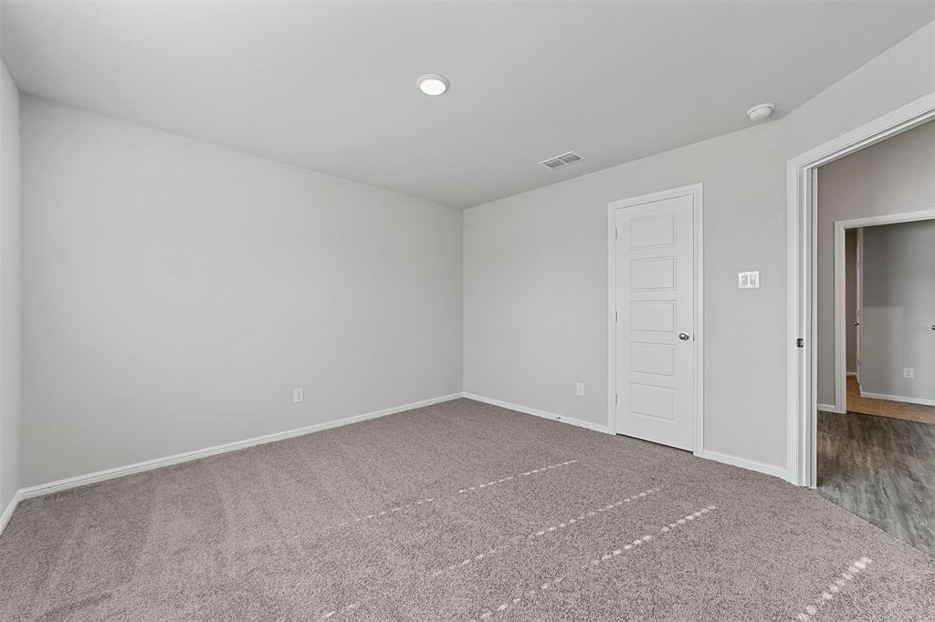 5554 Agalinis Ave - Photo 7 of 18