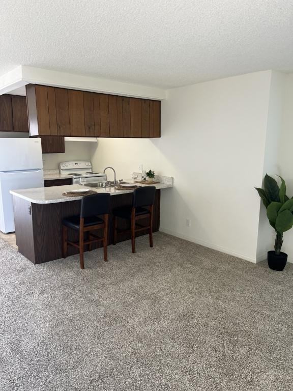1975 Pomona Ave #12 - Photo 7 of 10