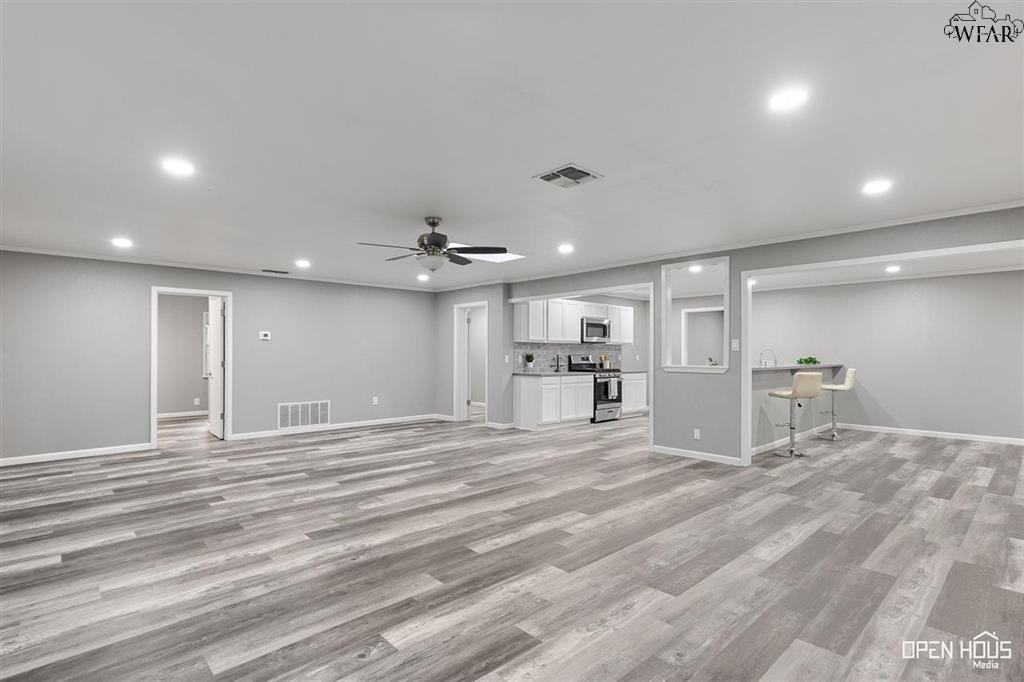 4303 Prince Edward Dr - Photo 2 of 24