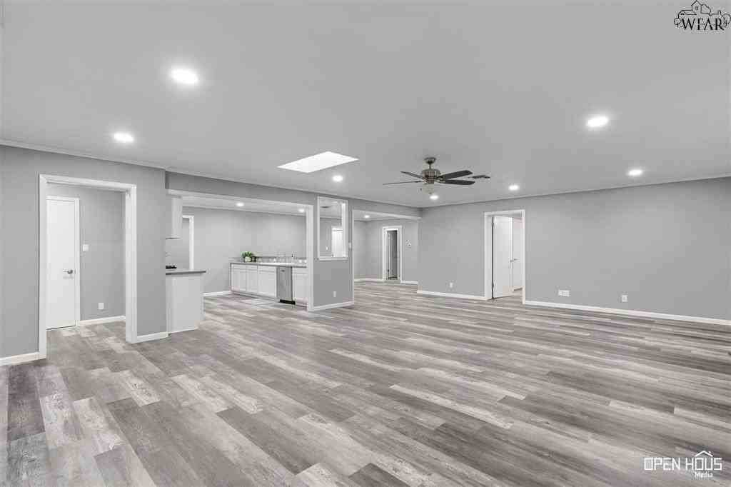 4303 Prince Edward Dr - Photo 3 of 24