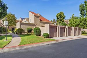 featured image of 23948 Green Haven Ln