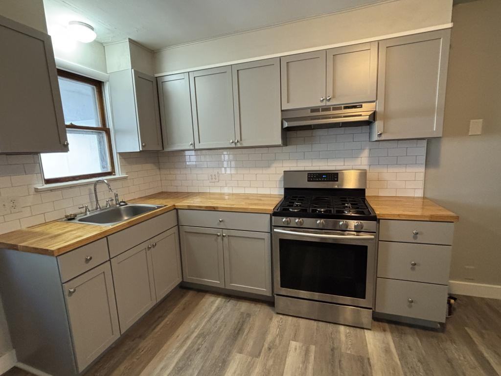 23 Breckenridge St - Photo 2 of 11