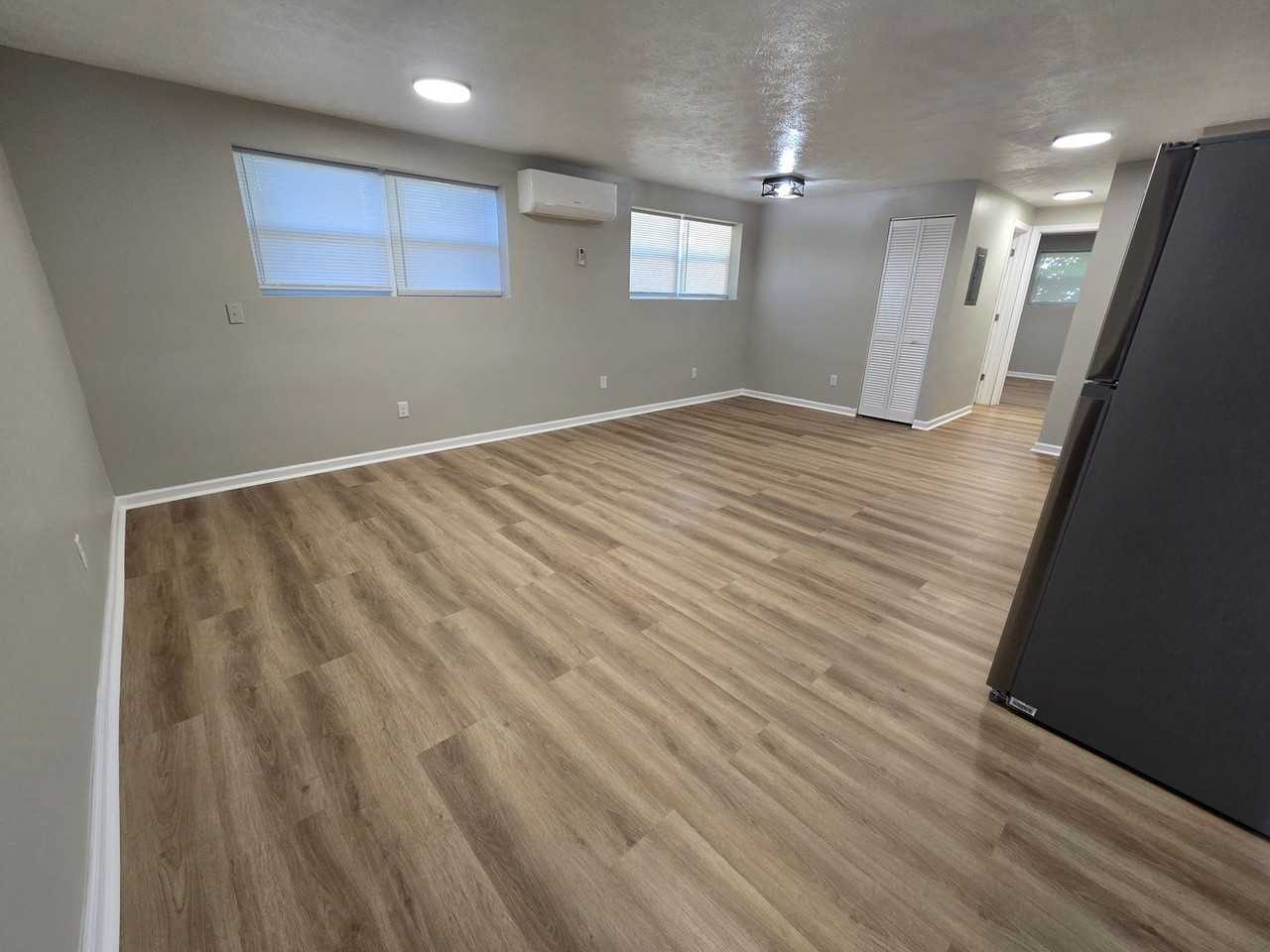 269 E Southern Ave #269-09 - Photo 4 of 8